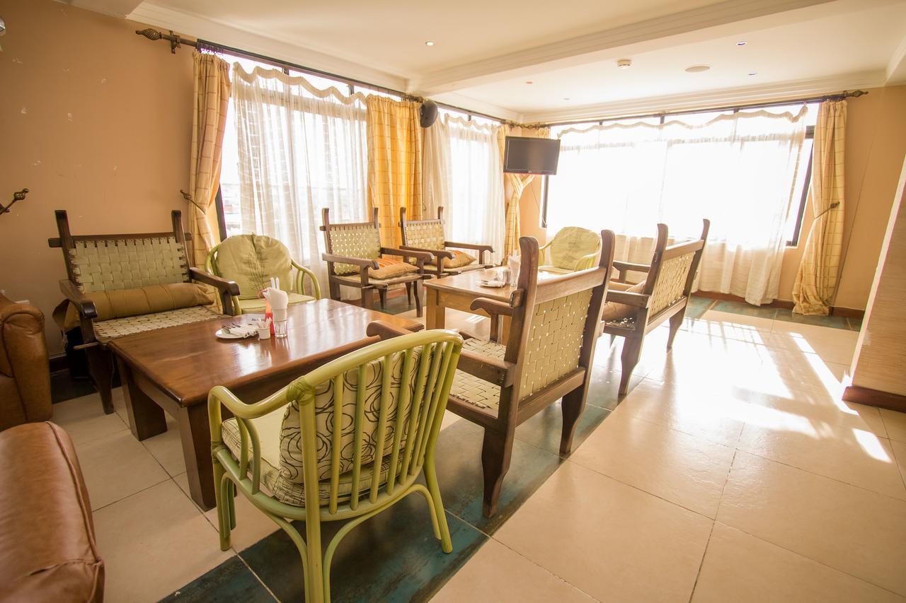 Grays Oak Hotel Athi River Bagian luar foto